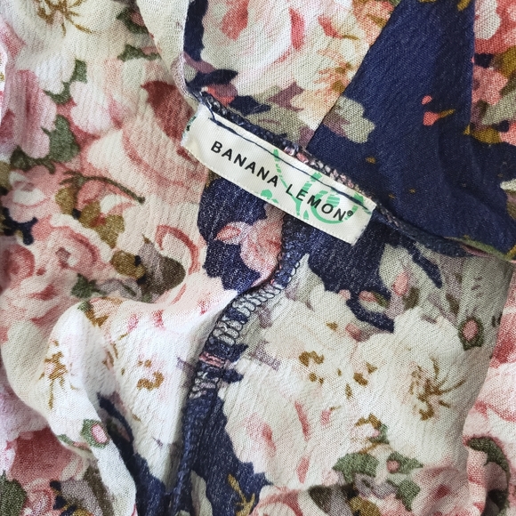 Navy Pink Floral BL Cover Up - Picture 3 of 3